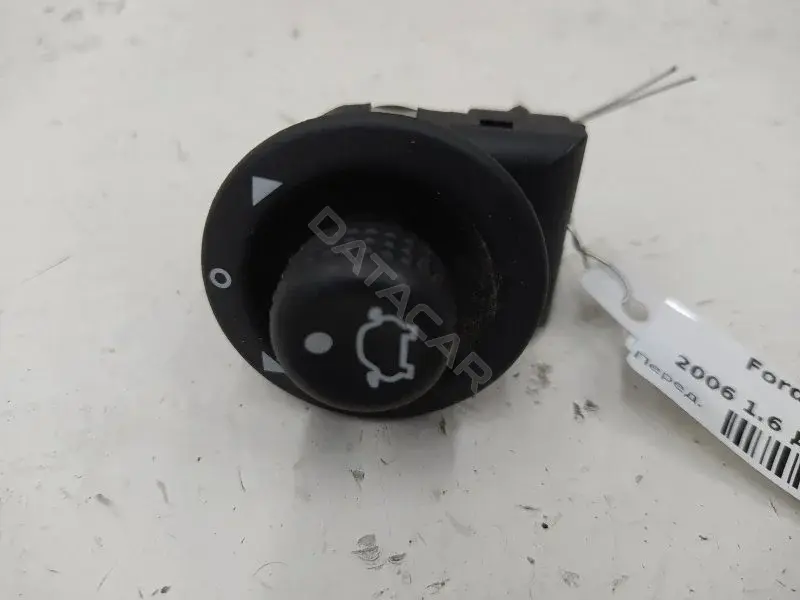 Джойстик регулировки зеркал 93BG17B676BB