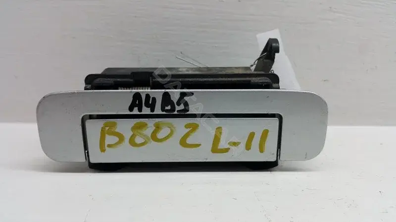 Ручка двери 4A0839205