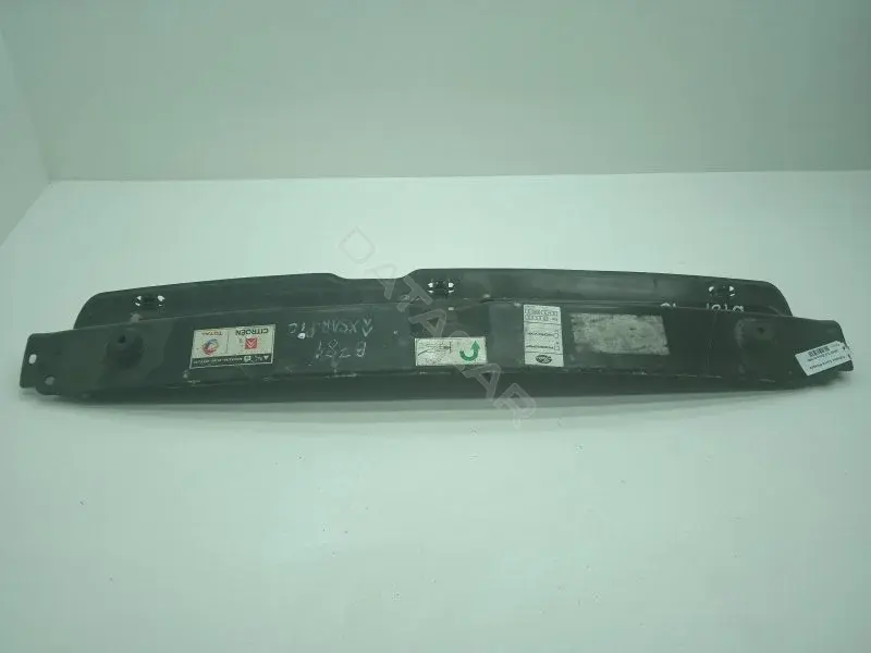 Рамка капота 10186266