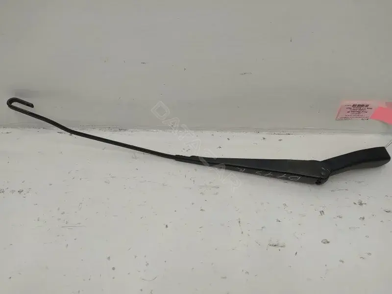 Рычаг стеклоочистителя 1S7117526CC