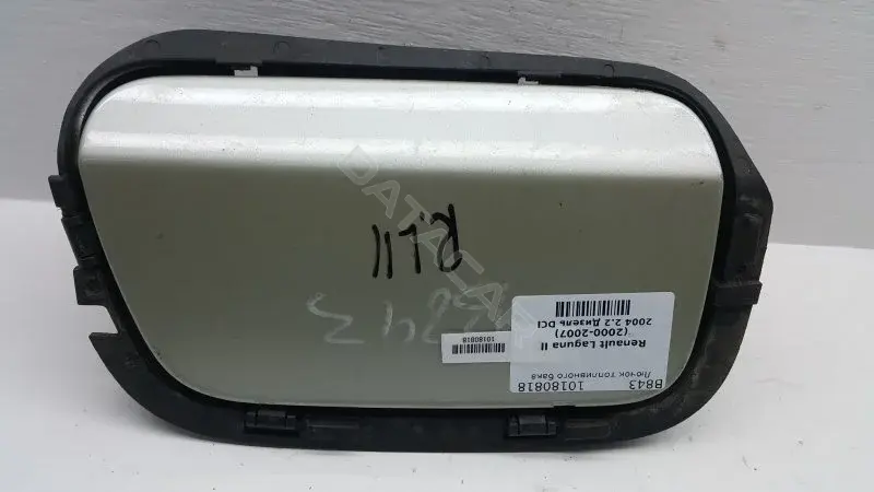 Крышка лючка топливного бака 8200002162