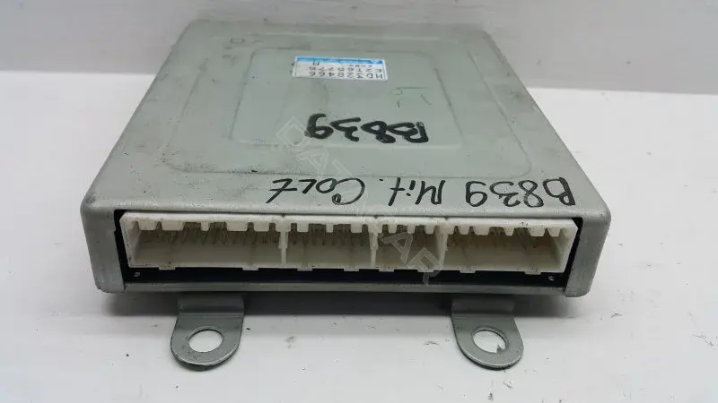 Блок управления двигателем MD328466