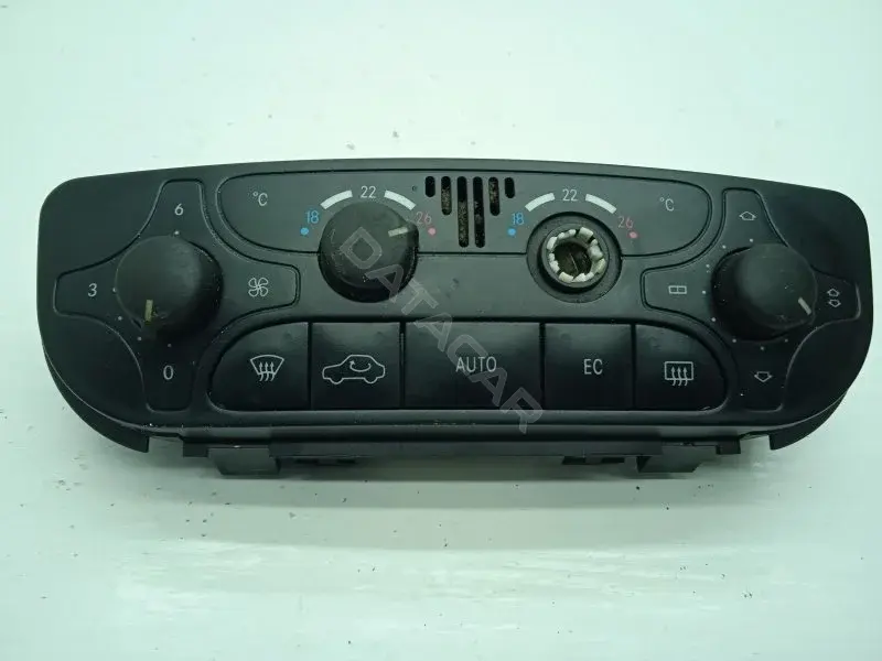 Блок управления климат-контролем A2038300785