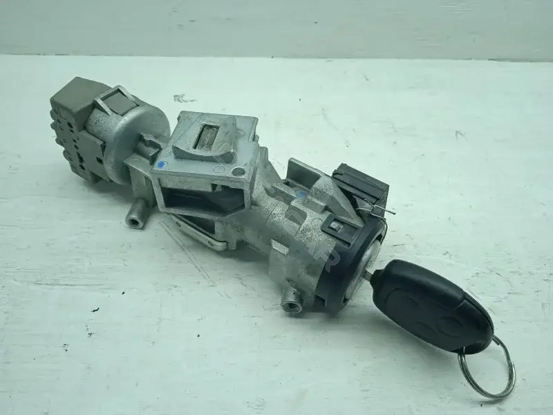 Замок зажигания 3M513F880AB