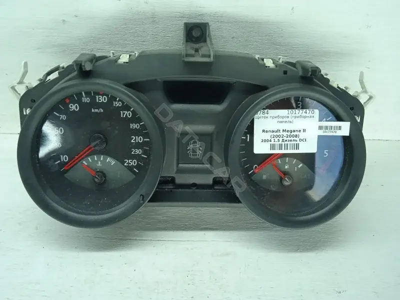 Панель приборов 8200399693A