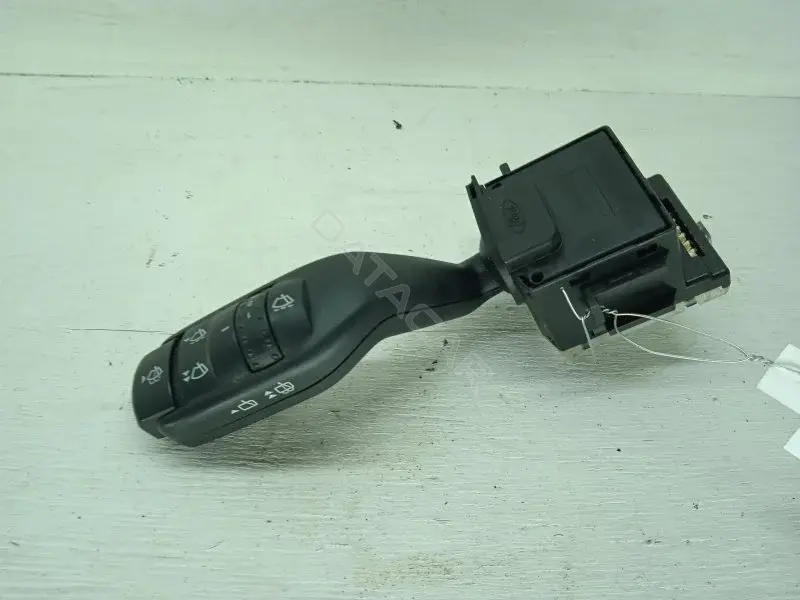 Переключатель подрулевой 3M5T17A553