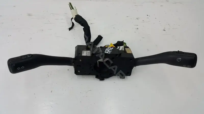 Переключатель подрулевой 8L0953513G