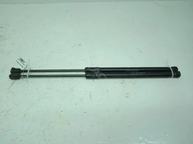 Амортизатор крышки багажника, капота, заднего стекла A1697400045