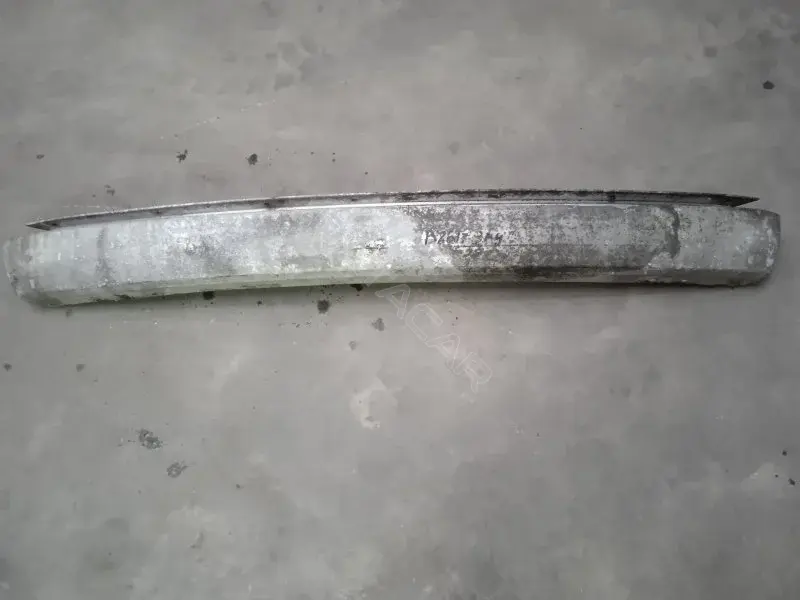 Усилитель бампера 10175308