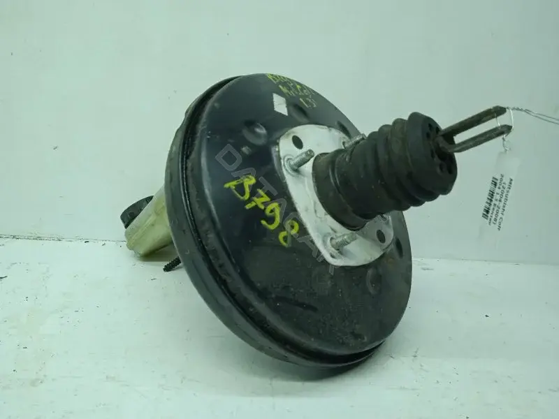 Вакуумный усилитель тормозов MR955871
