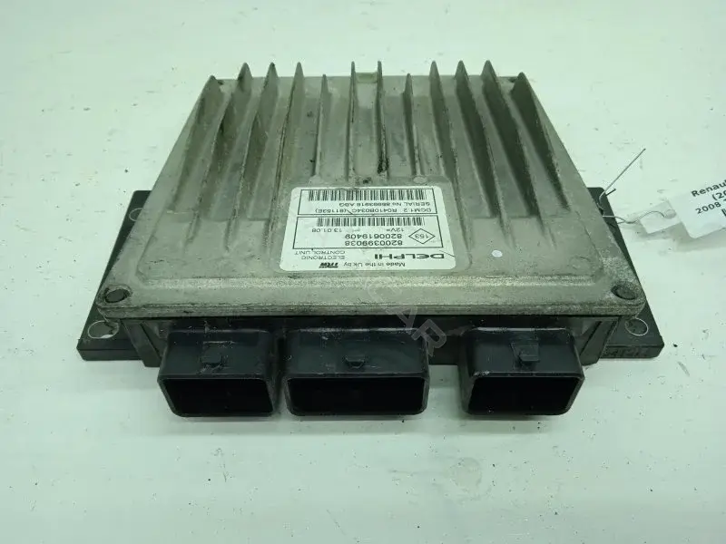 Блок управления двигателем 8200399038