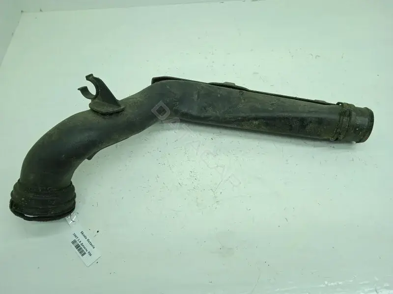 Патрубки системы охлаждения 1J0145770Q