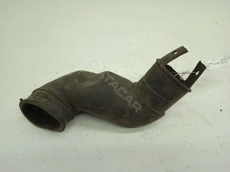 Патрубок воздушный 95VW10C352AC