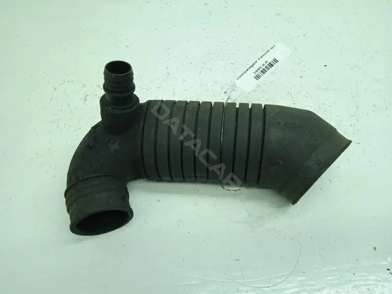 Патрубок интеркулера 8D0129615J