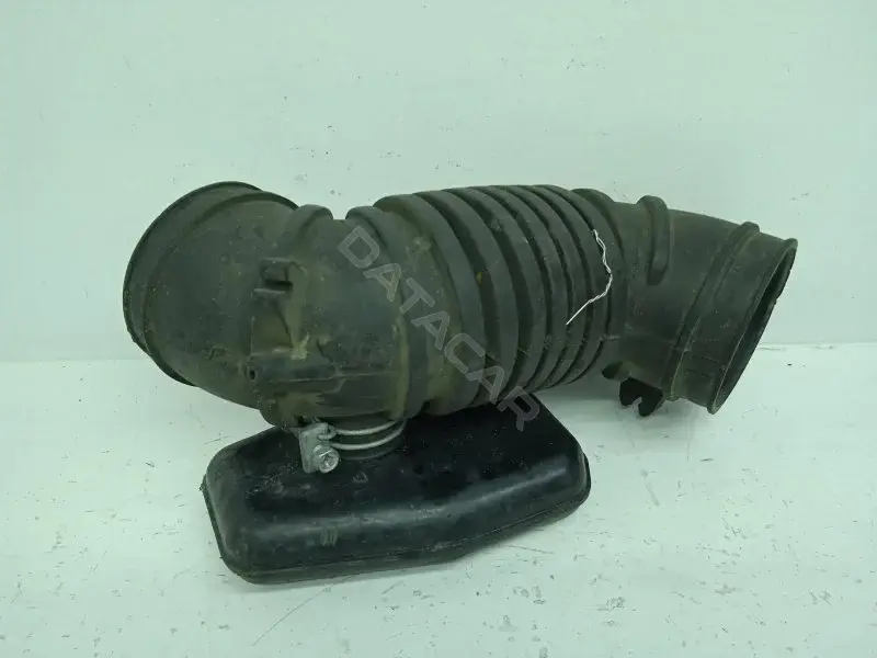 Патрубок воздушный MR188642