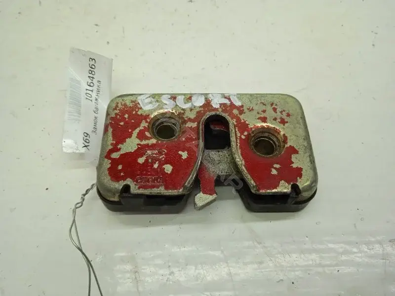 Замок крышки багажника 10164863