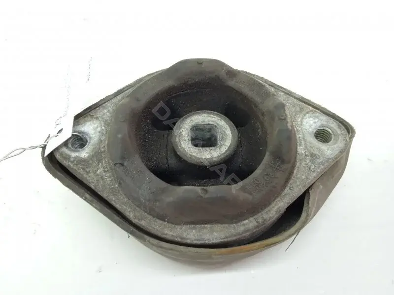 Подушка КПП 8D0399151J