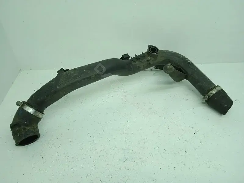 Патрубки системы охлаждения 8D0145840S