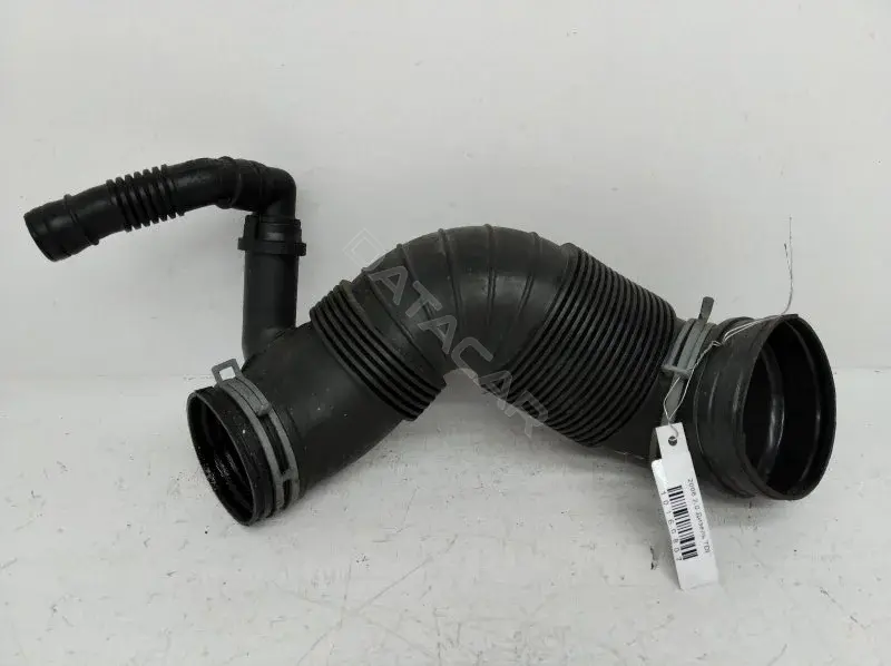 Патрубок воздушный 3C0129654P