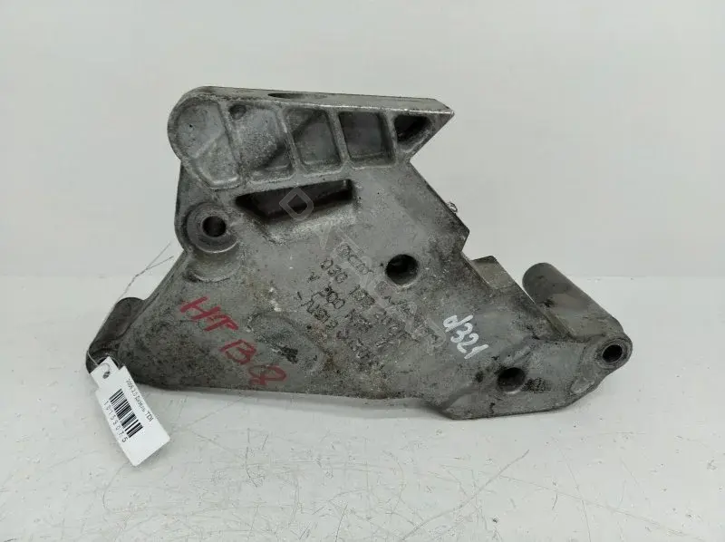 Кронштейн двигателя 03G199207F