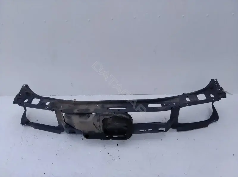 Рамка капота 10157155