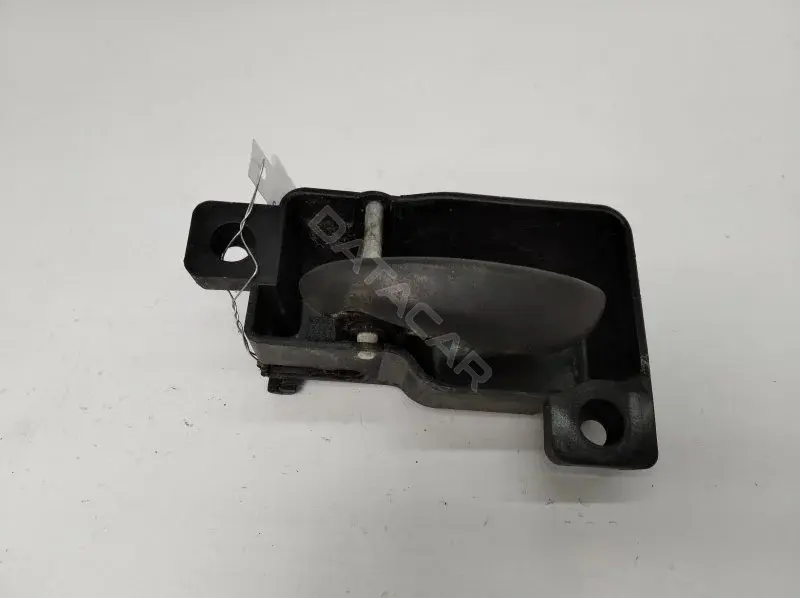 Ручка двери 95AGA22601AB