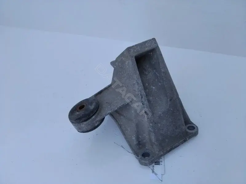Кронштейн КПП 4a0399114g