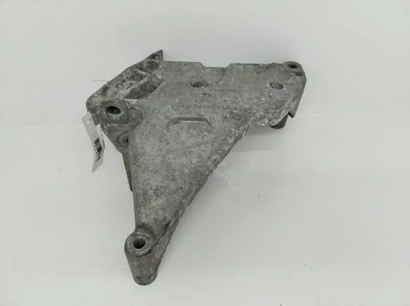Кронштейн двигателя 03G199207F