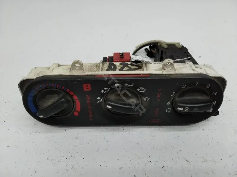 Блок управления климат-контролем 97BW18D451A