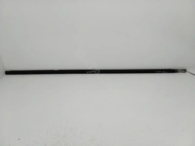 Молдинг двери 1T0839478C