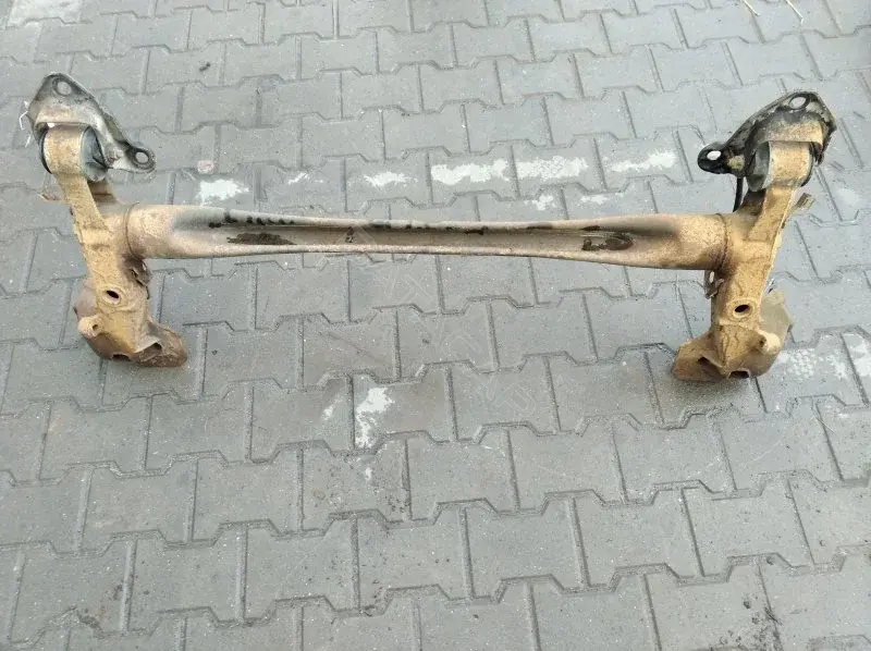 Балка подвески 10137501