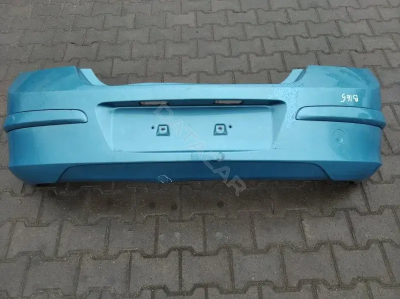 Задний бампер 10136925