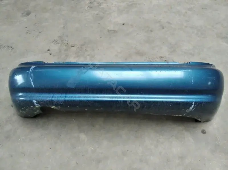 Задний бампер 10136485