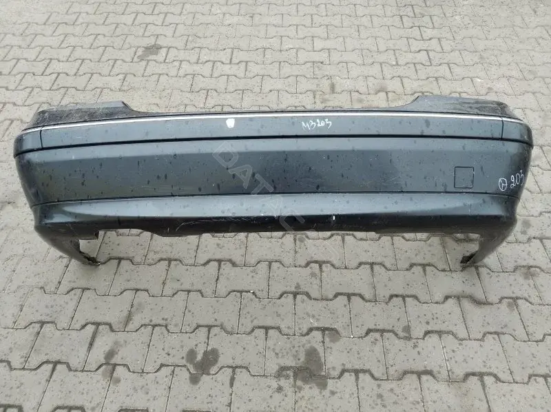 Задний бампер 10135985