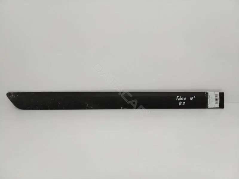 Молдинг двери 5J6853754