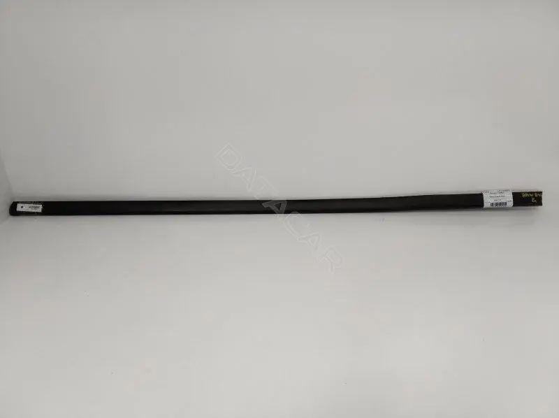 Молдинг двери 8208449
