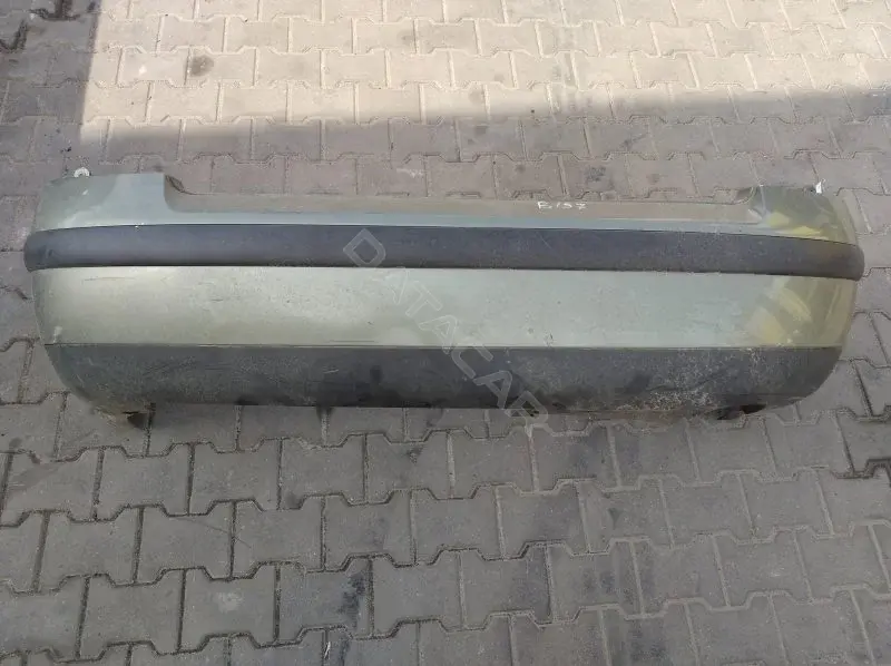 Задний бампер 10134170