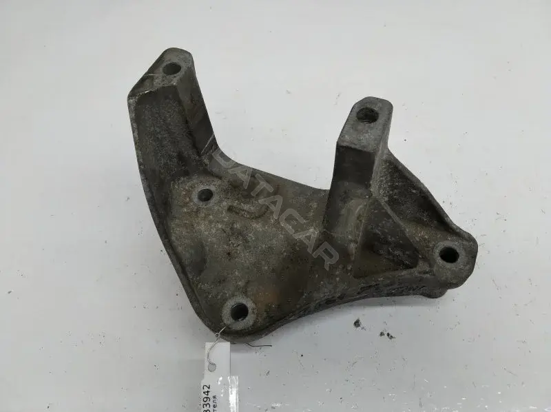 Кронштейн двигателя 326C27L