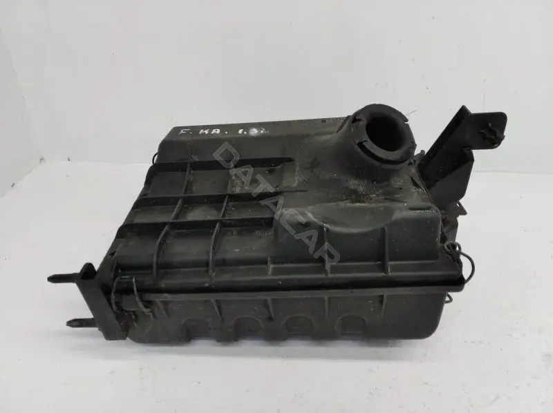 Корпус воздушного фильтра 3s559600aa