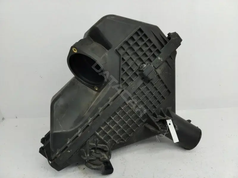Корпус воздушного фильтра 10121017