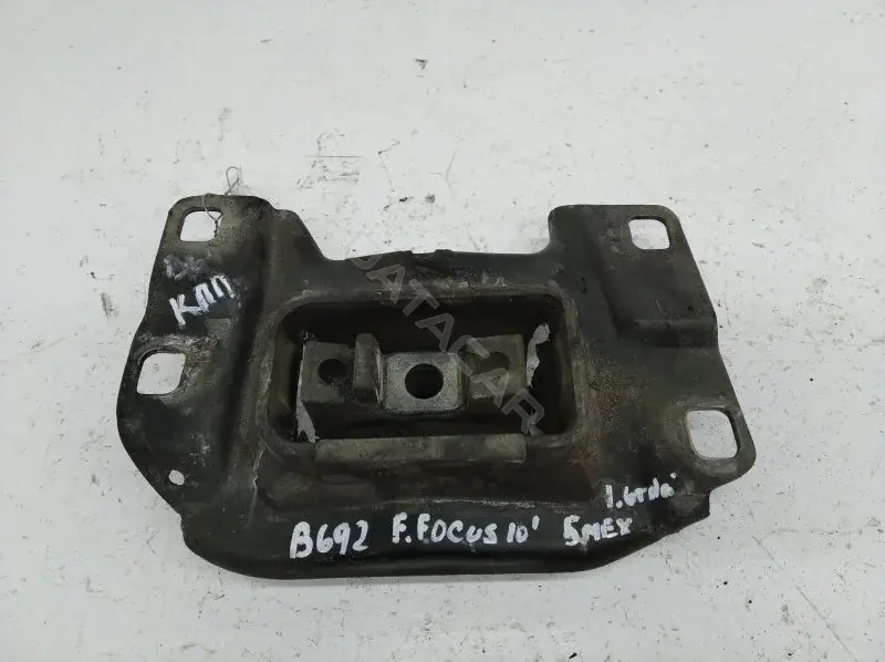 Подушка КПП 3M517M121