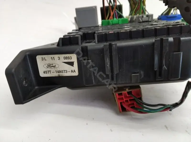 Блок предохранителей 4S7T14A073AA