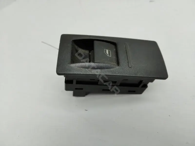 Кнопка стеклоподъемника 3D0959858E