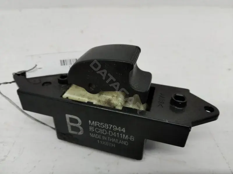 Кнопка стеклоподъемника MR587944