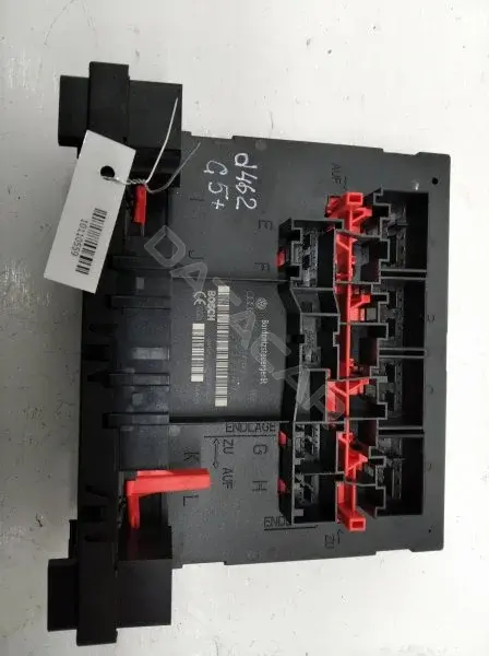 Блок управления BCM 3C0937049E