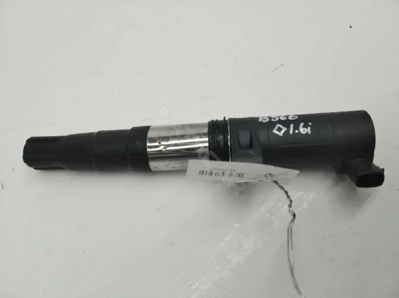 Катушка зажигания 8200765882