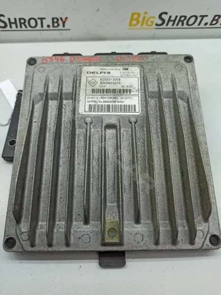 Блок управления двигателем 8200513058