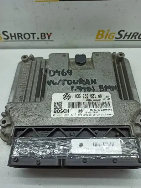 Блок управления двигателем 03G906021HN