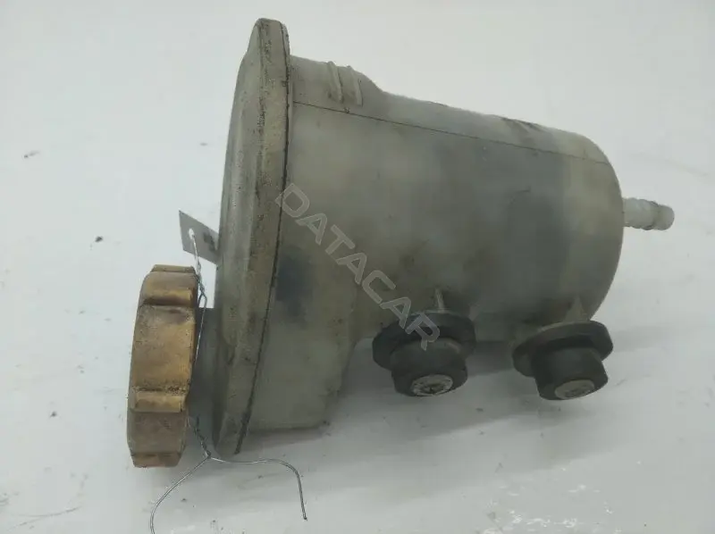 Бачок гидроусилителя XS613R700AD