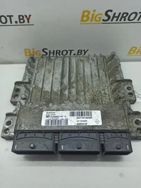 Блок управления двигателем S180067142A